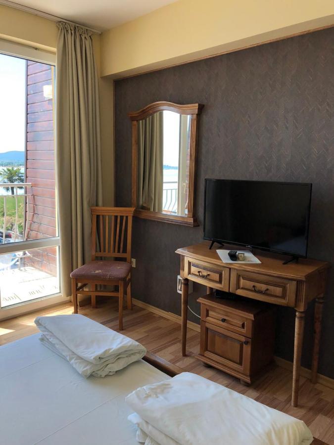Family Hotel Littoral سوزوبول المظهر الخارجي الصورة